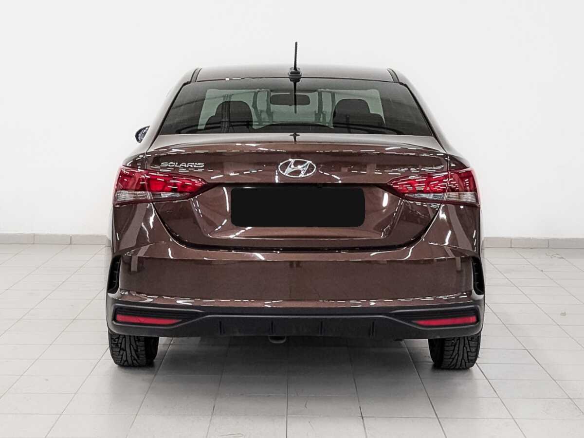 Hyundai Solaris с пробегом — 2021 год. Фото: #5