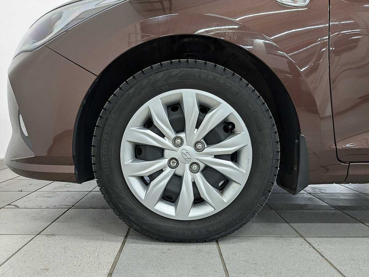 Hyundai Solaris с пробегом — 2021 год. Фото: #11