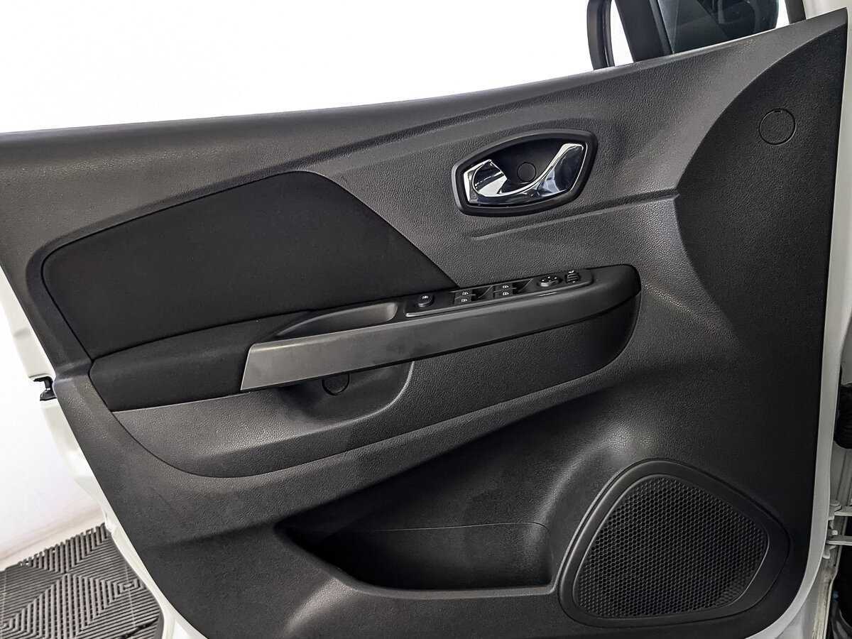 Renault Kaptur с пробегом — 2019 год. Фото: #16