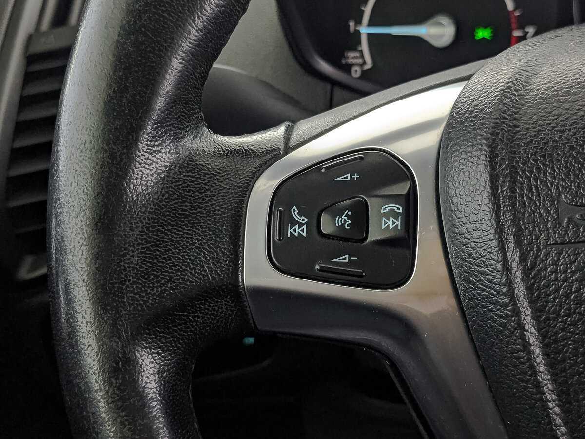 Ford EcoSport с пробегом — 2014 год. Фото: #24