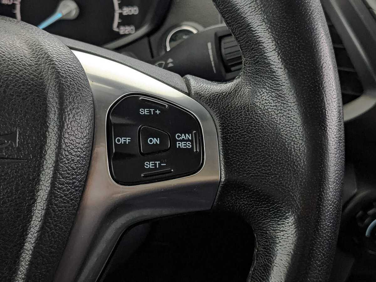Ford EcoSport с пробегом — 2014 год. Фото: #25