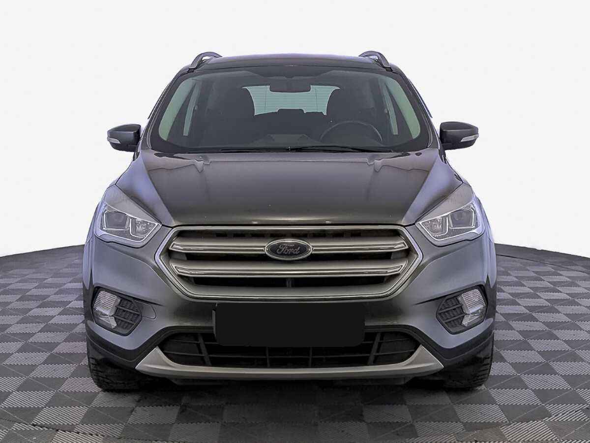 Ford Kuga с пробегом — 2018 год. Фото: #1