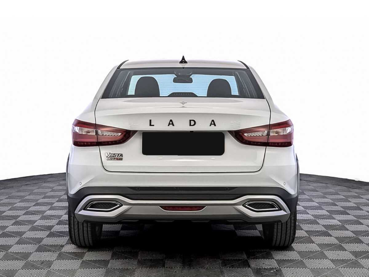 Lada (ВАЗ) Vesta с пробегом — 2024 год. Фото: #5