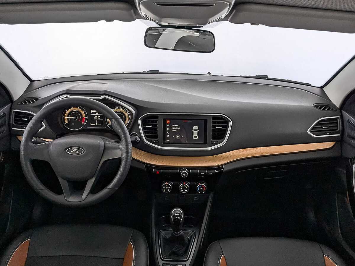 Lada (ВАЗ) Vesta с пробегом — 2024 год. Фото: #13