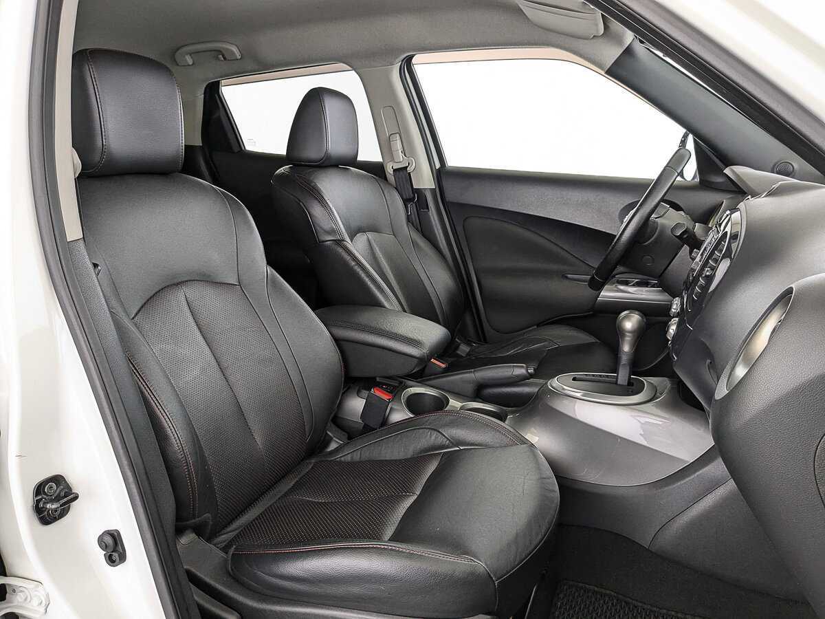 Nissan Juke с пробегом — 2012 год. Фото: #21