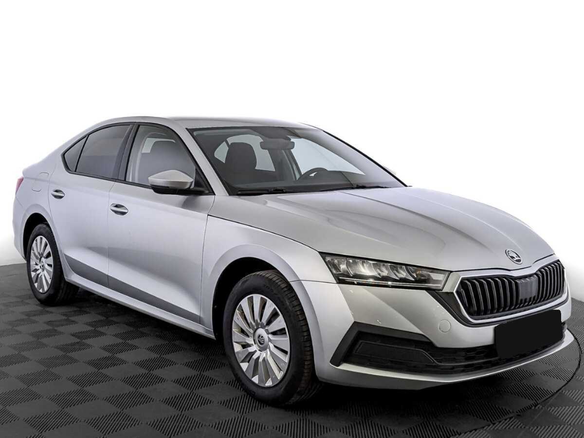 Skoda Octavia с пробегом — 2021 год. Фото: #2