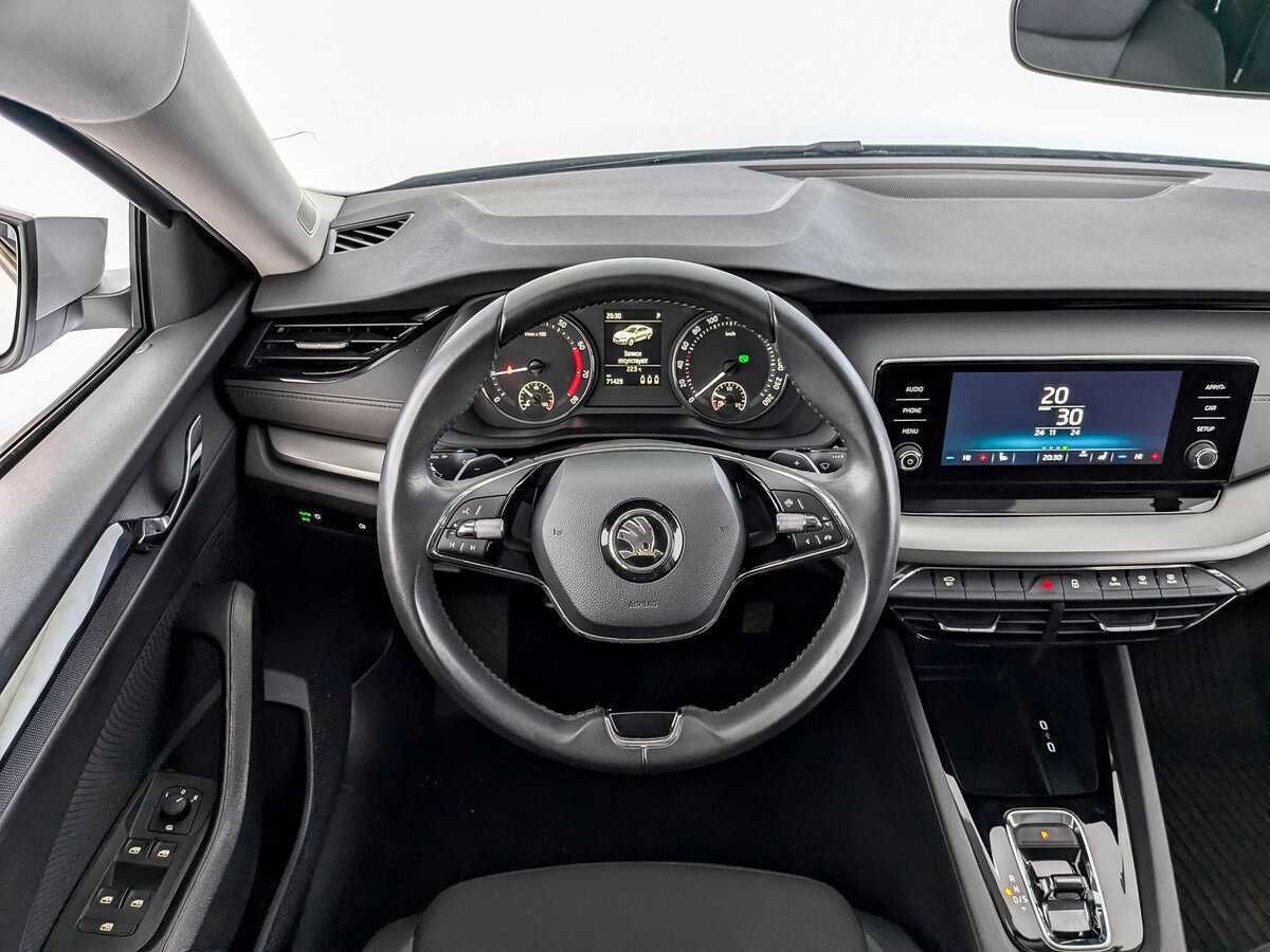 Skoda Octavia с пробегом — 2021 год. Фото: #20