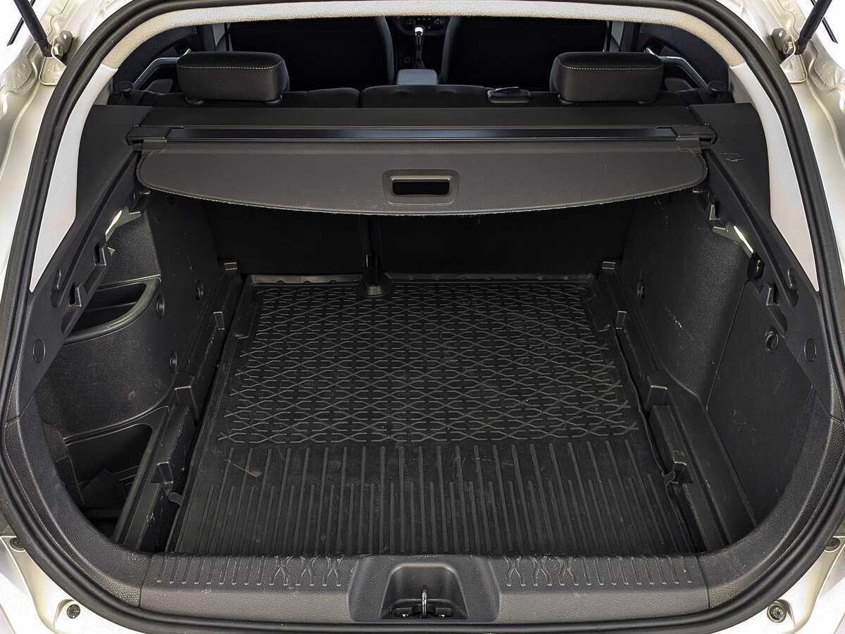 Lada (ВАЗ) Vesta с пробегом — 2021 год. Фото: #9