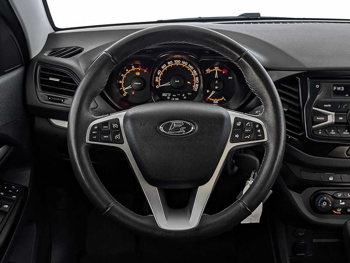 Lada (ВАЗ) Vesta с пробегом — 2021 год. Фото: #21