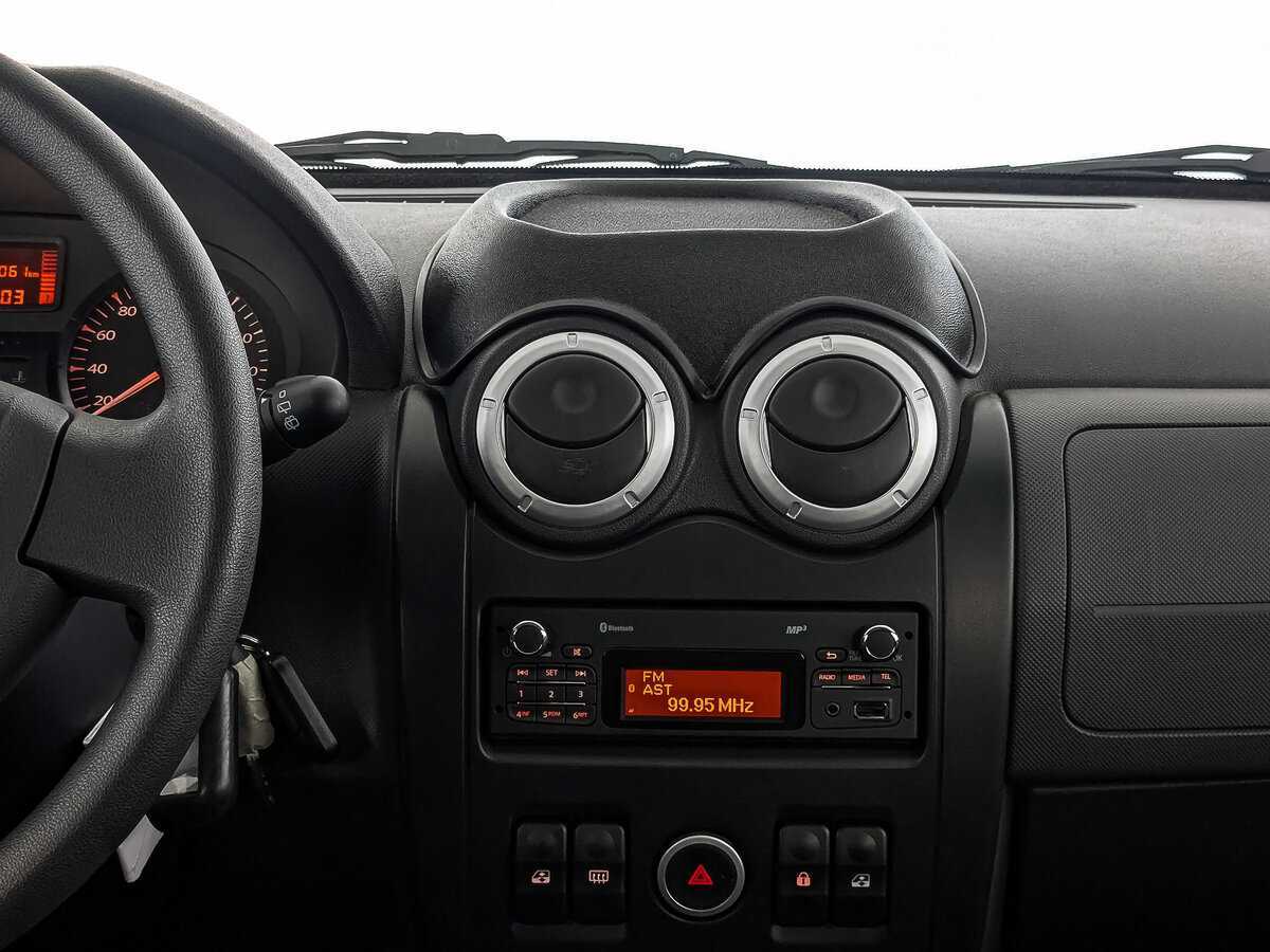 Lada (ВАЗ) Largus с пробегом — 2020 год. Фото: #14