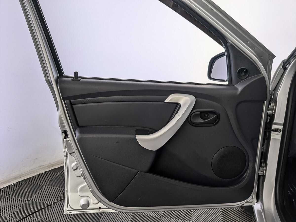 Lada (ВАЗ) Largus с пробегом — 2020 год. Фото: #18