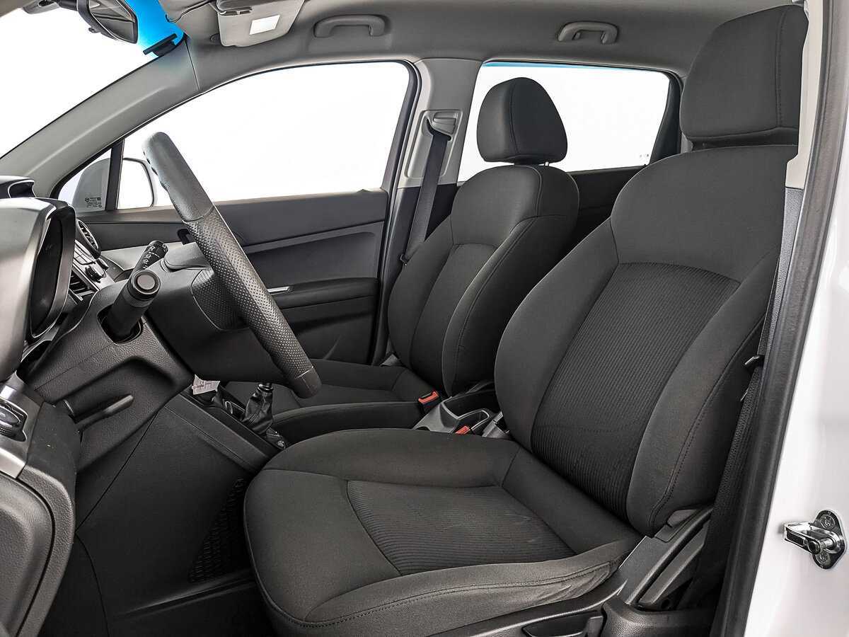 Chevrolet Orlando с пробегом — 2012 год. Фото: #19