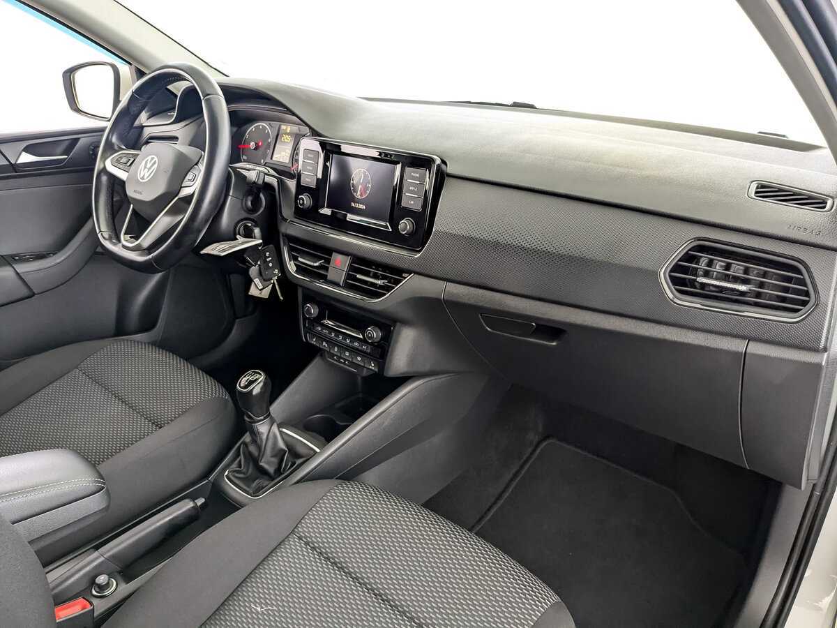 Volkswagen Polo с пробегом — 2021 год. Фото: #10