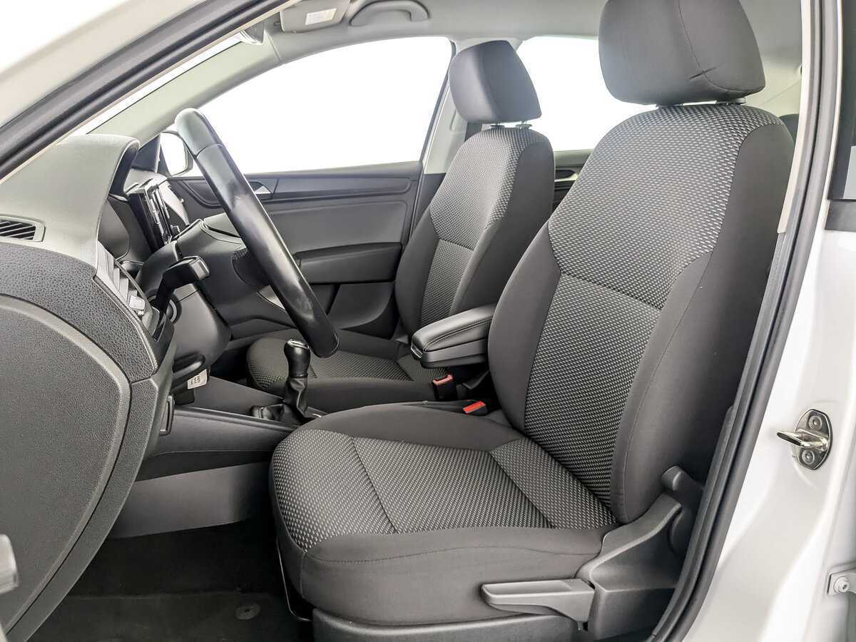 Volkswagen Polo с пробегом — 2021 год. Фото: #19