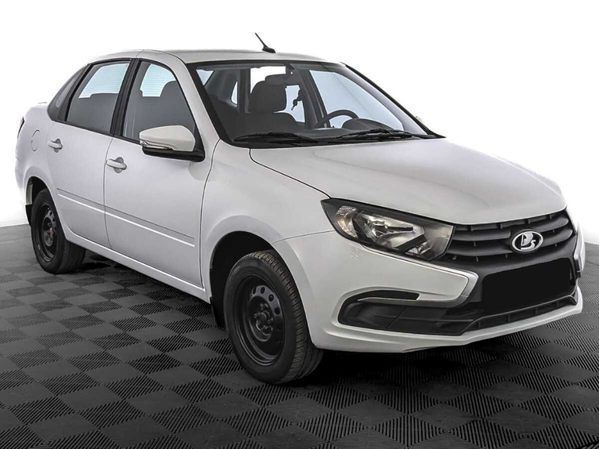 Lada (ВАЗ) Granta с пробегом — 2022 год. Фото: #2