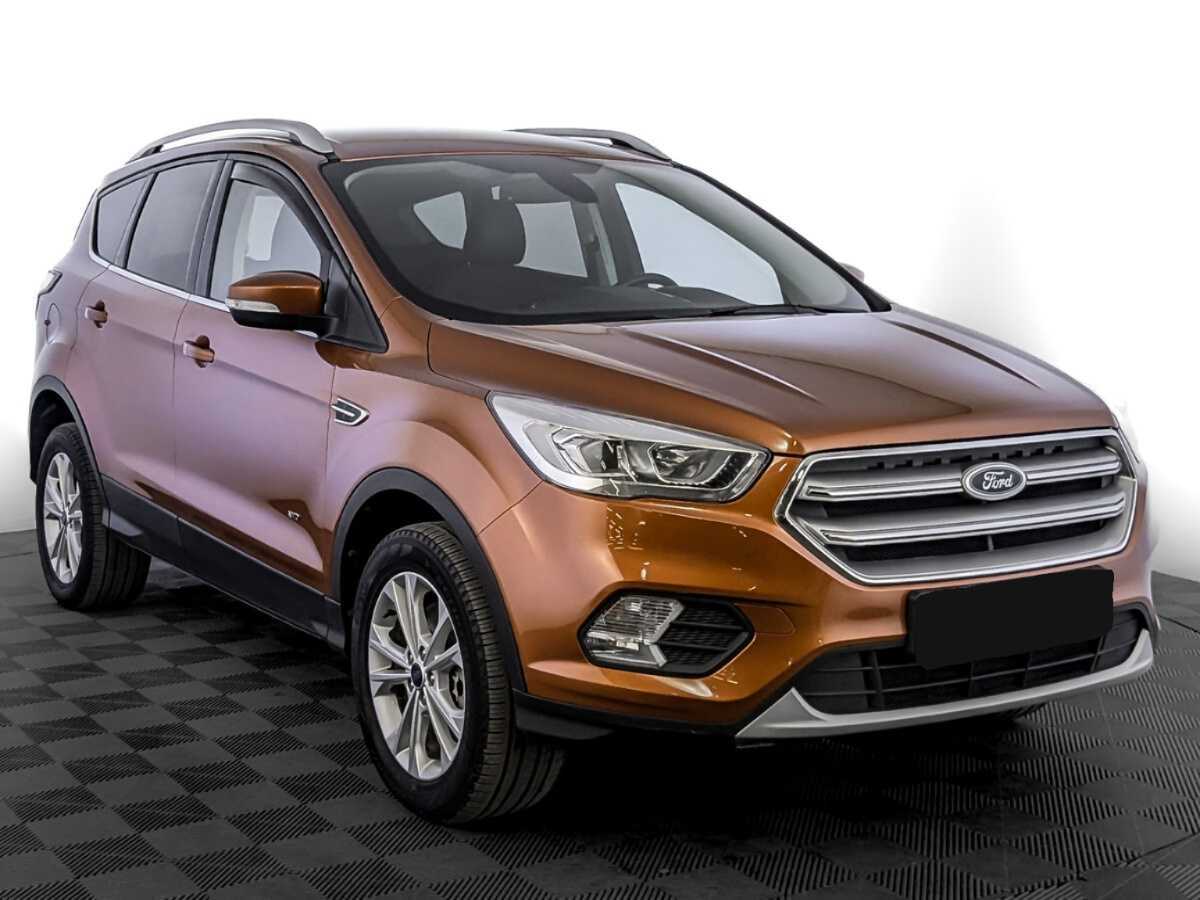 Ford Kuga с пробегом — 2018 год. Фото: #2
