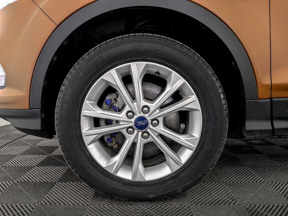 Ford Kuga с пробегом — 2018 год. Фото: #17