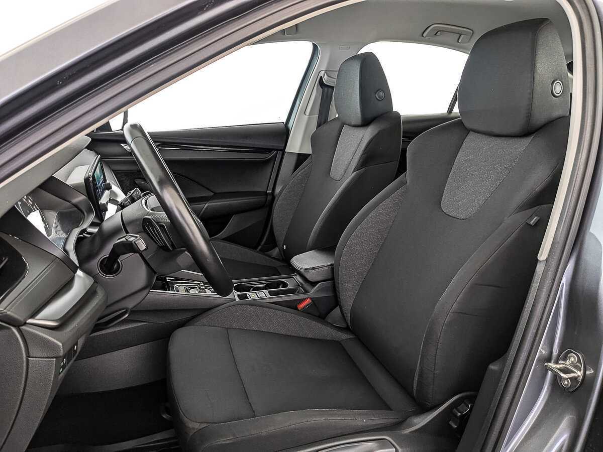 Skoda Octavia с пробегом — 2021 год. Фото: #19