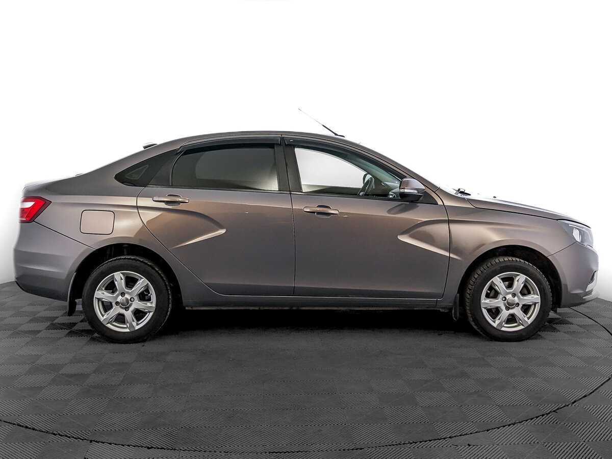 Lada (ВАЗ) Vesta с пробегом — 2019 год. Фото: #3