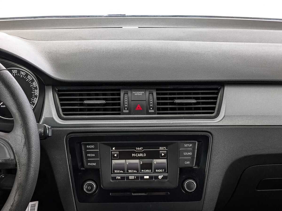 Skoda Rapid с пробегом — 2017 год. Фото: #14