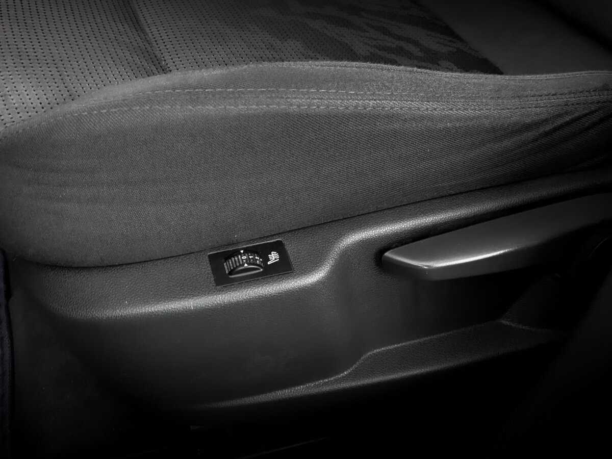 Peugeot 3008 с пробегом — 2012 год. Фото: #20