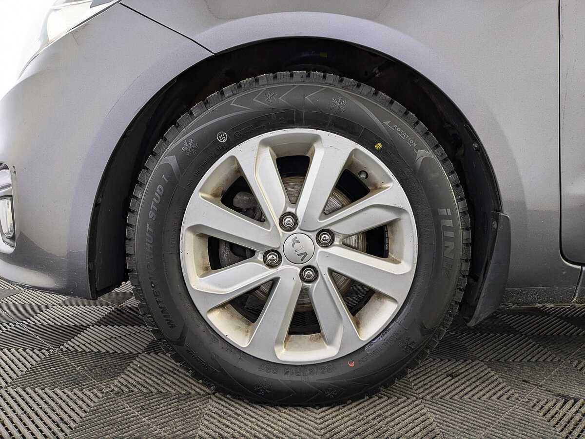 Kia Rio с пробегом — 2016 год. Фото: #11