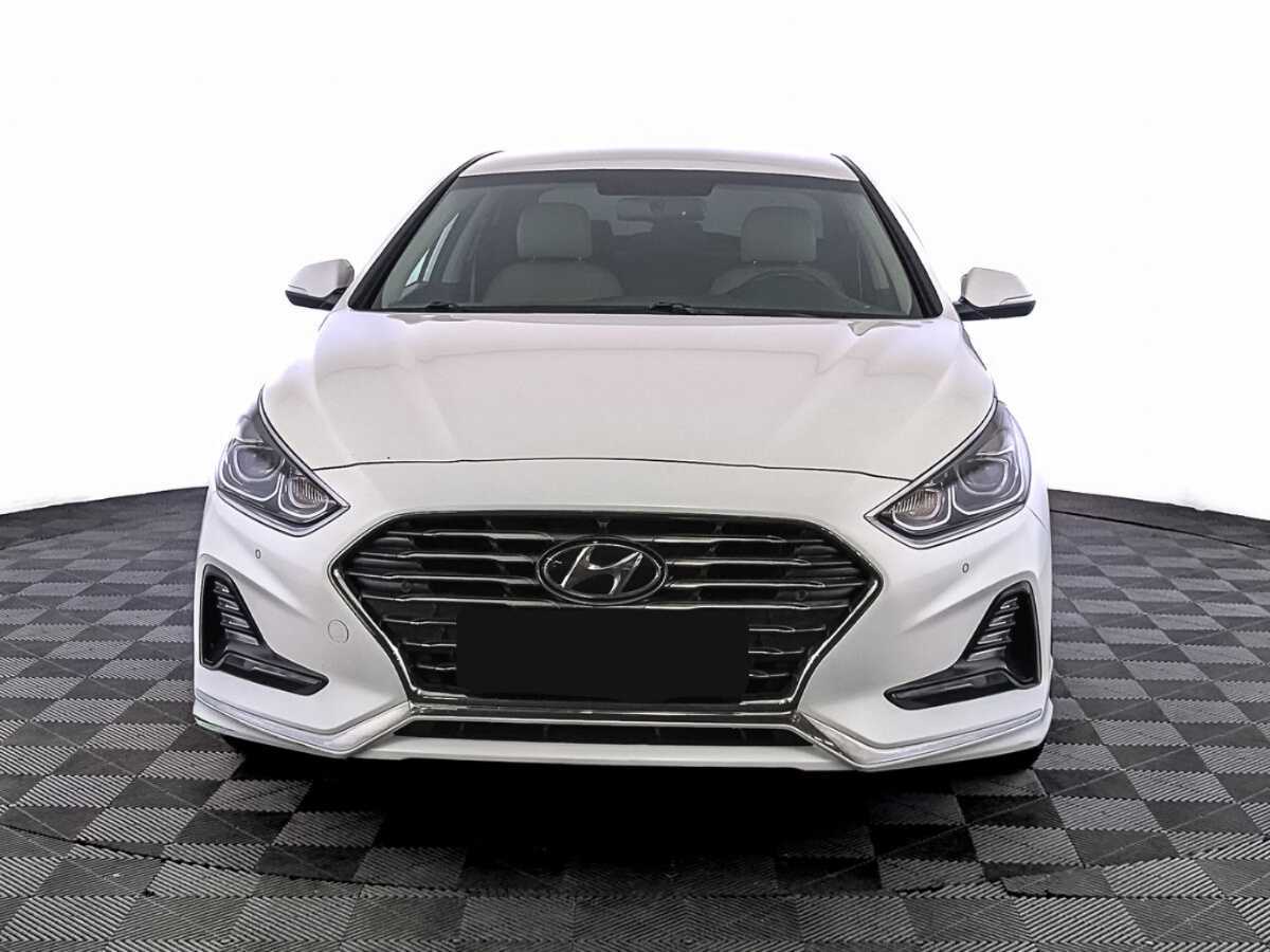 Hyundai Sonata с пробегом — 2019 год. Фото: #1
