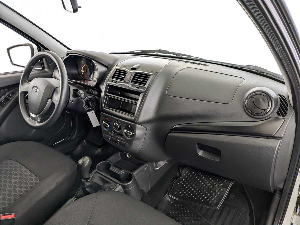 Lada (ВАЗ) Granta с пробегом — 2022 год. Фото: #10