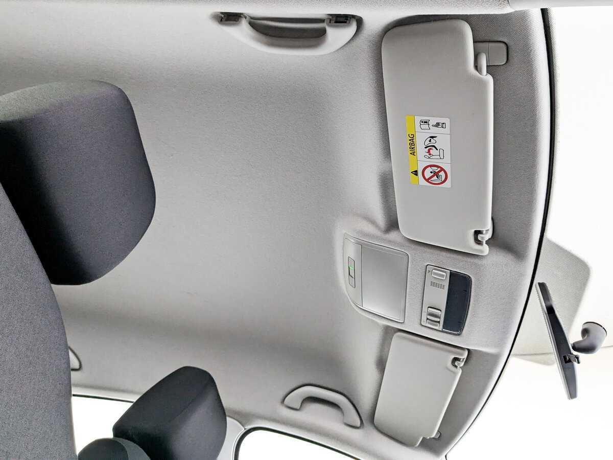 Skoda Rapid с пробегом — 2017 год. Фото: #21