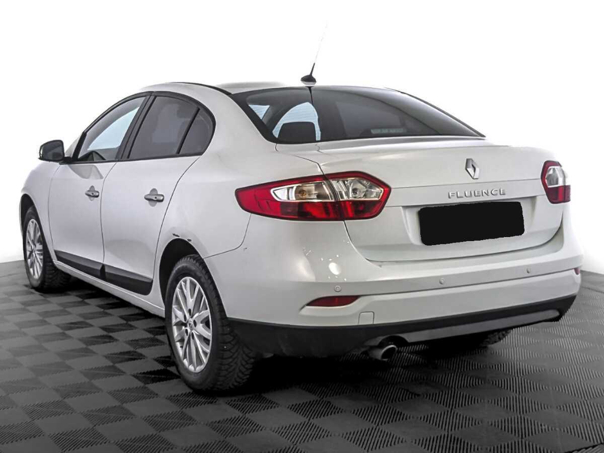 Renault Fluence с пробегом — 2013 год. Фото: #6
