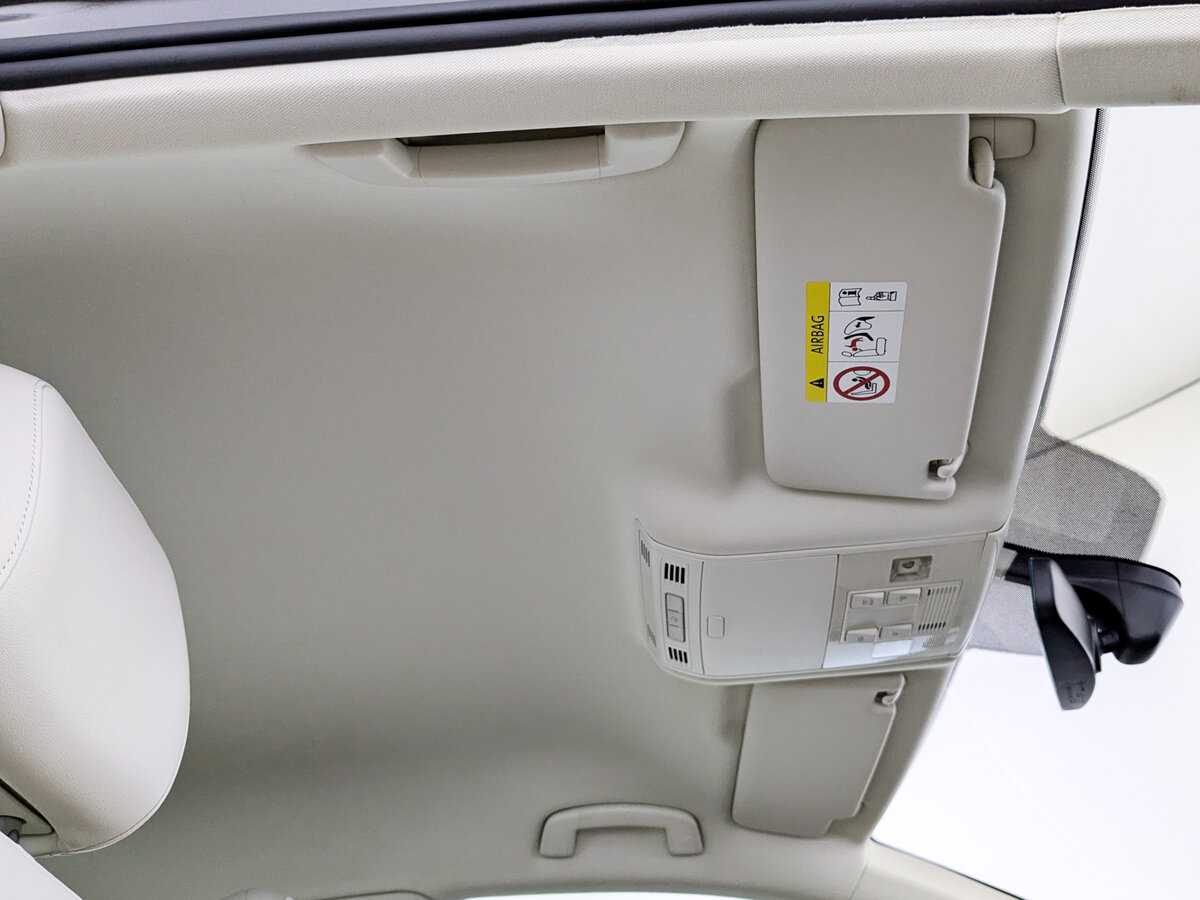 Volkswagen Passat с пробегом — 2017 год. Фото: #20