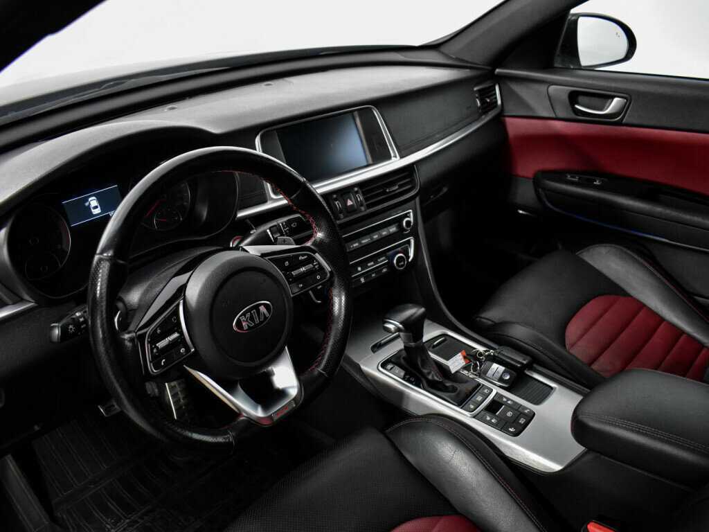 Kia Optima с пробегом — 2018 год. Фото: #8