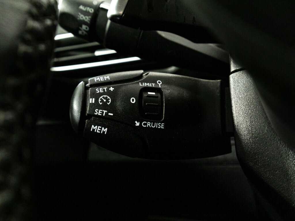 Peugeot 3008 с пробегом — 2017 год. Фото: #17