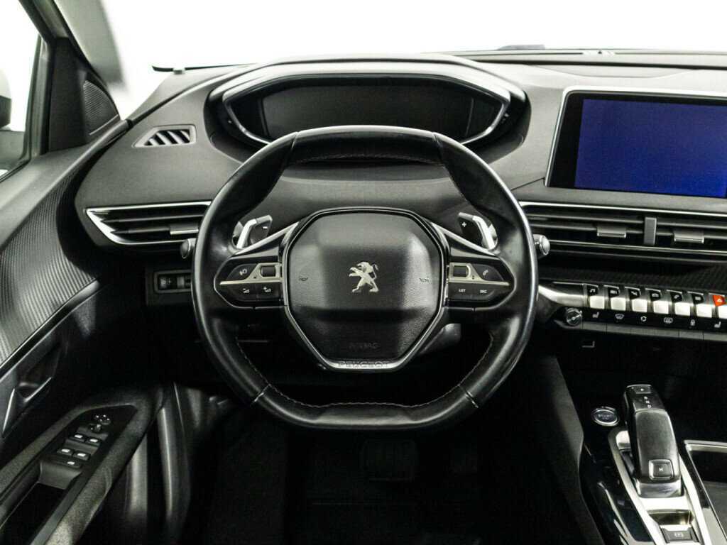 Peugeot 3008 с пробегом — 2017 год. Фото: #18