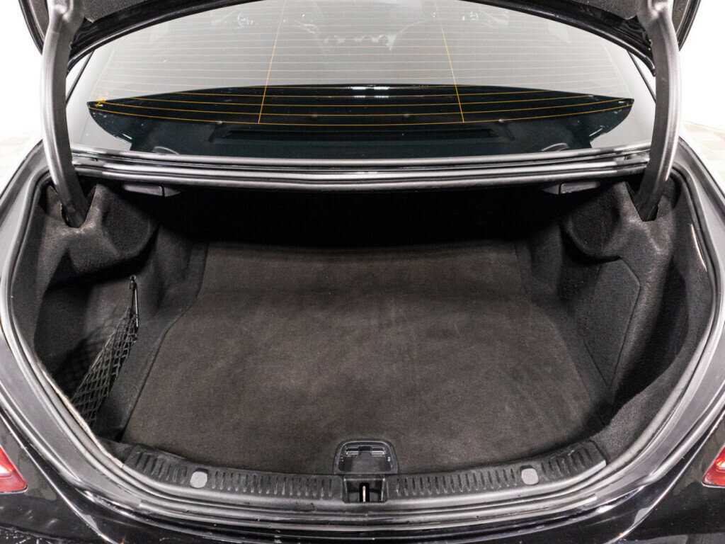 Mercedes-Benz E-Класс с пробегом — 2019 год. Фото: #14