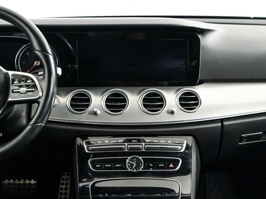 Mercedes-Benz E-Класс с пробегом — 2018 год. Фото: #13