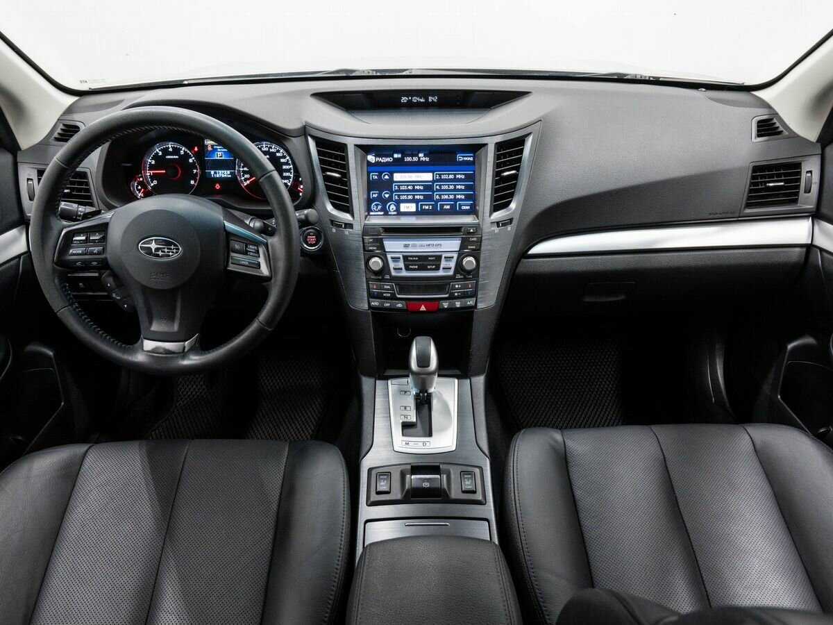 Subaru Outback с пробегом — 2012 год. Фото: #10