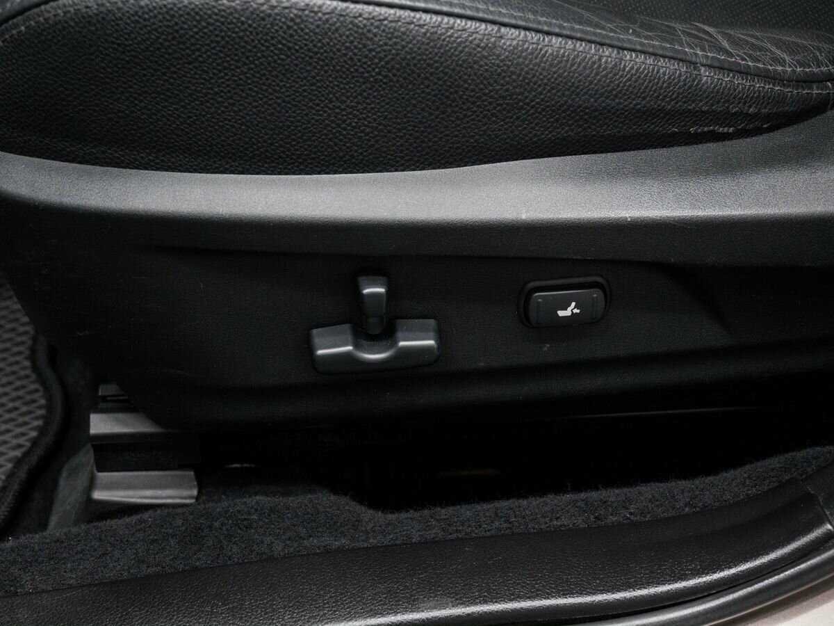 Subaru Outback с пробегом — 2012 год. Фото: #16