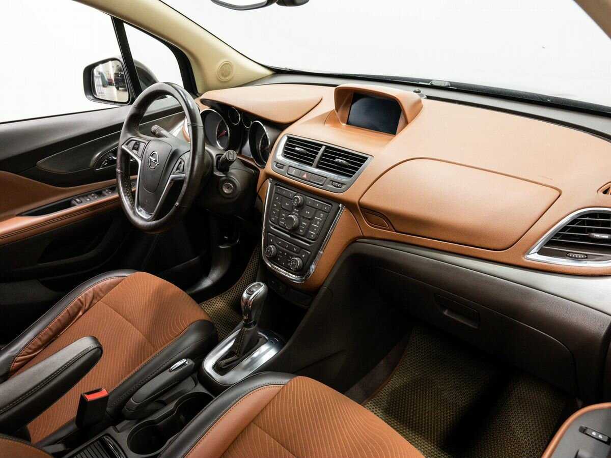 Opel Mokka с пробегом — 2013 год. Фото: #7