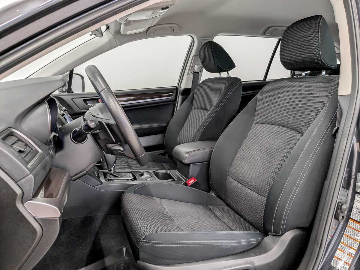 Subaru Outback с пробегом — 2015 год. Фото: #19
