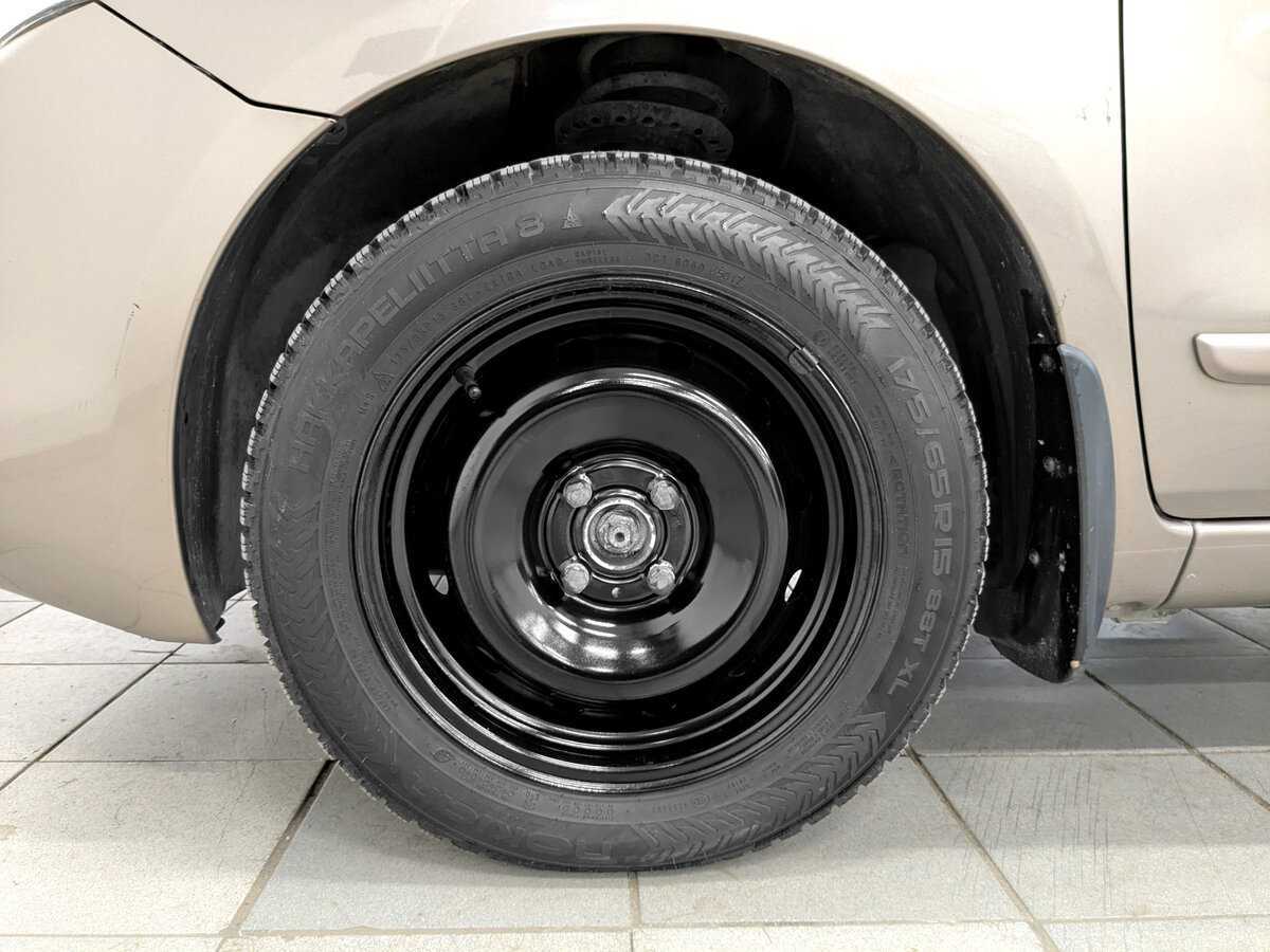 Nissan Note с пробегом — 2013 год. Фото: #17