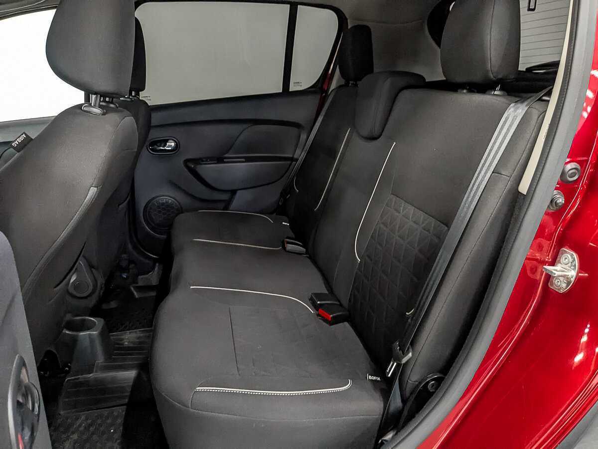 Renault Sandero с пробегом — 2019 год. Фото: #15