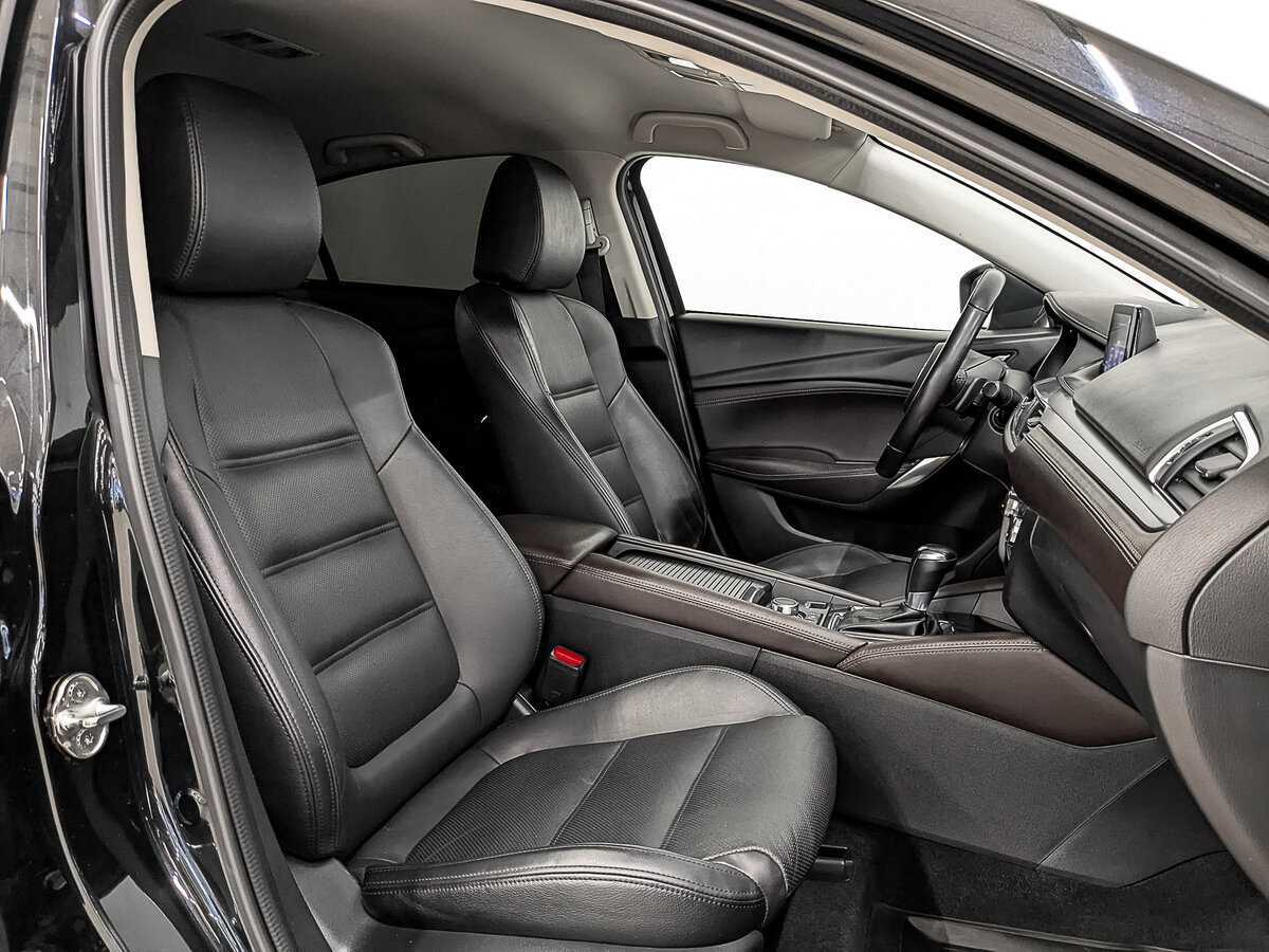 Mazda 6 с пробегом — 2018 год. Фото: #21