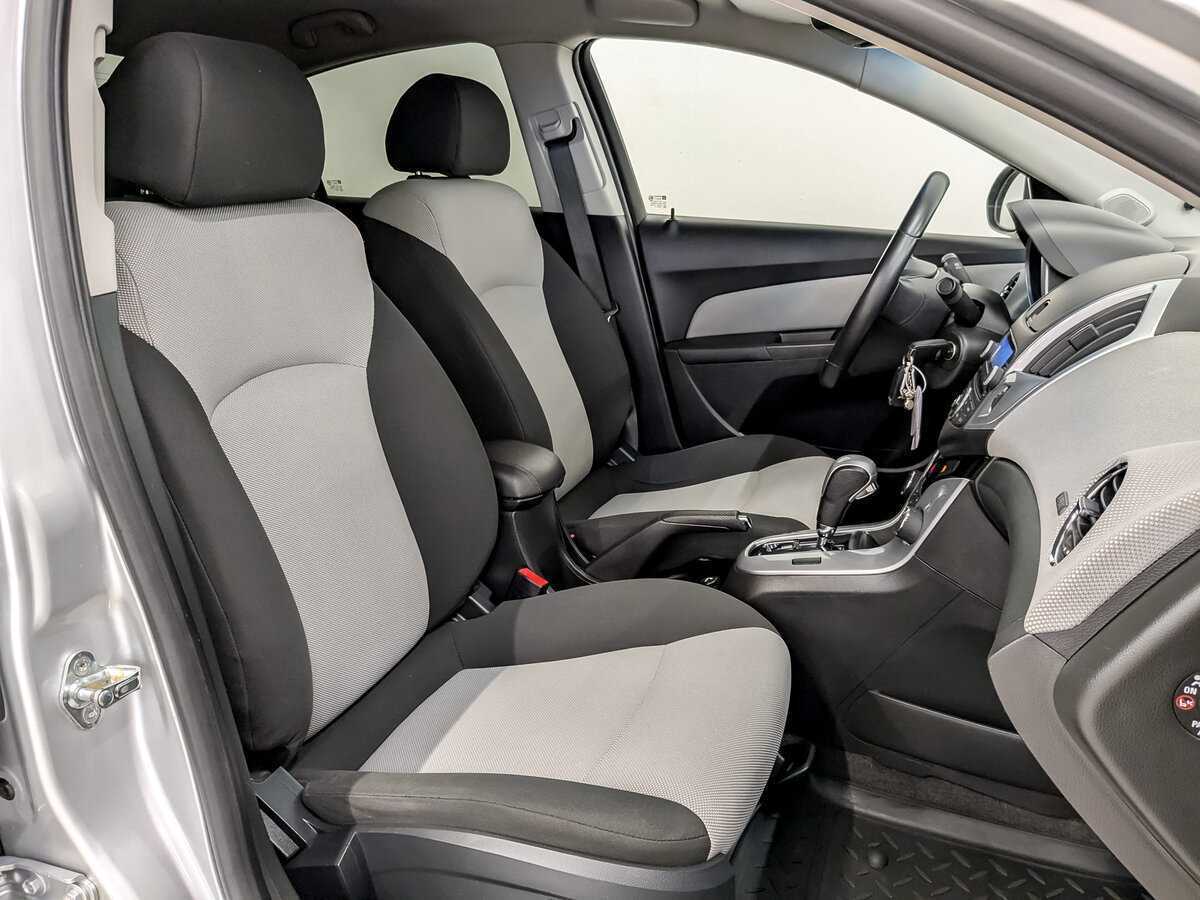 Chevrolet Cruze с пробегом — 2013 год. Фото: #20