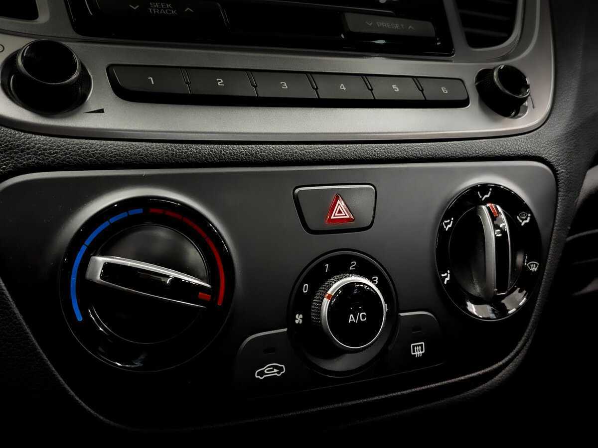 Hyundai Solaris с пробегом — 2019 год. Фото: #22