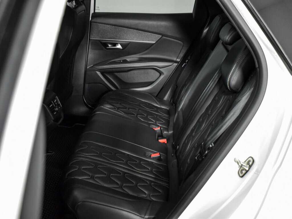 Peugeot 3008 с пробегом — 2018 год. Фото: #14