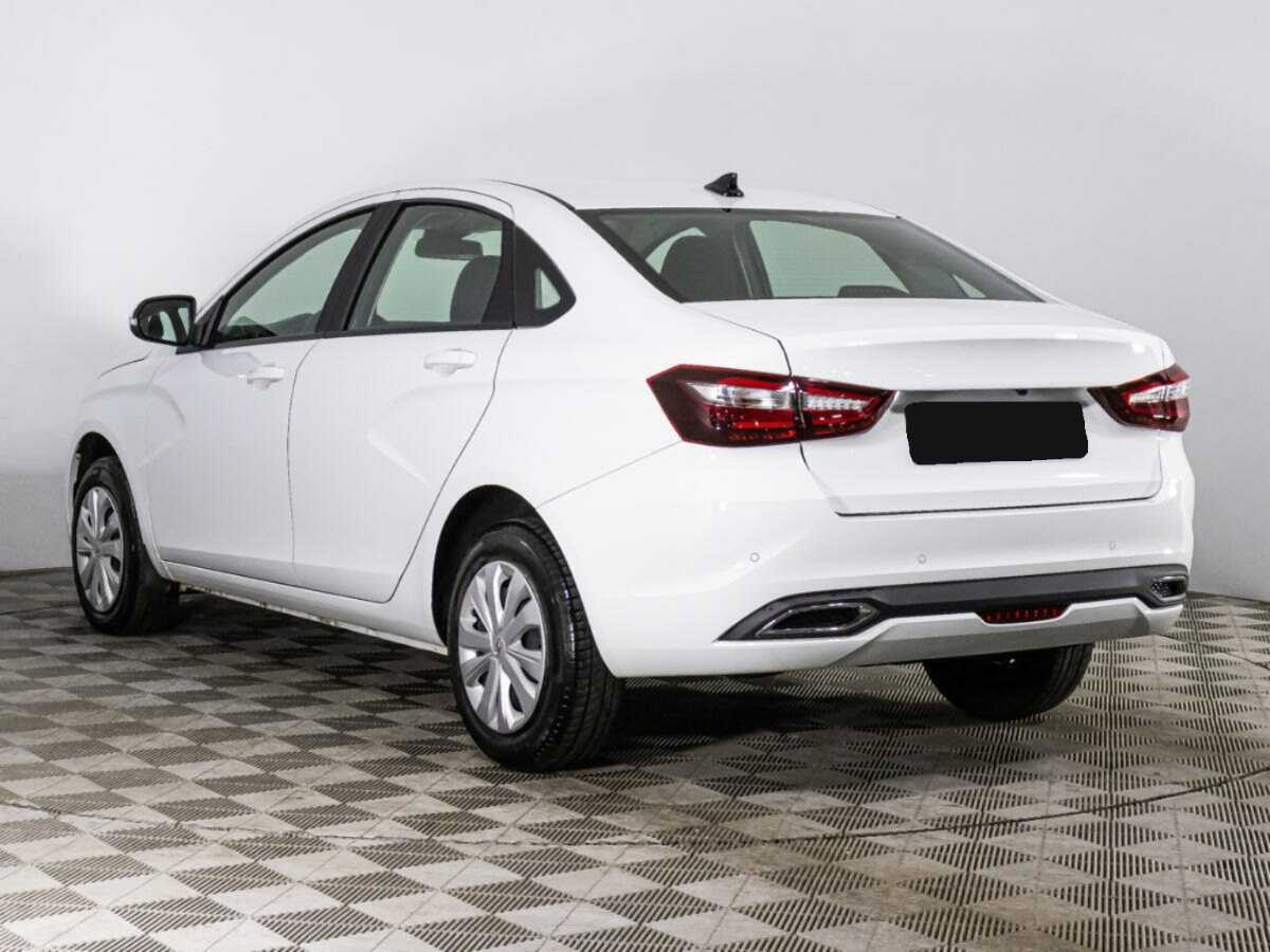 Lada (ВАЗ) Vesta с пробегом — 2023 год. Фото: #6