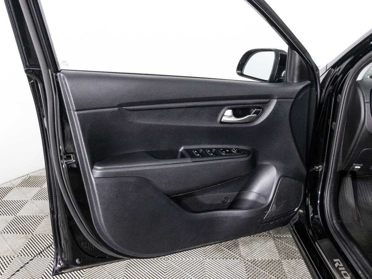 Kia Rio с пробегом — 2021 год. Фото: #23