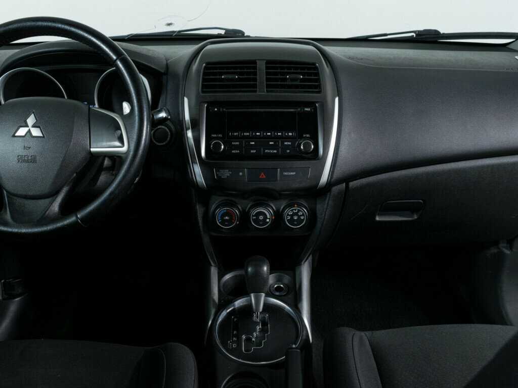 Mitsubishi ASX с пробегом — 2013 год. Фото: #7