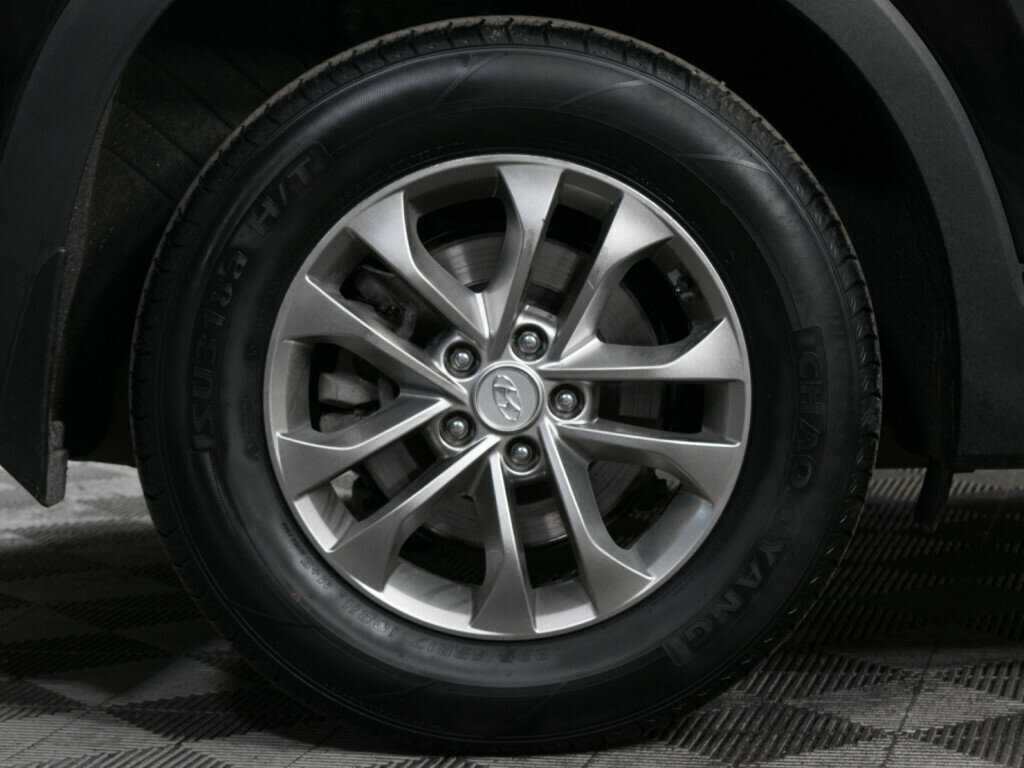 Hyundai Santa Fe с пробегом — 2019 год. Фото: #18